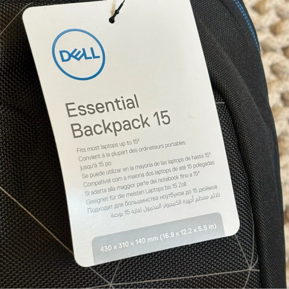 NWT Dell Essential Backpack 15 Laptop Bag Black